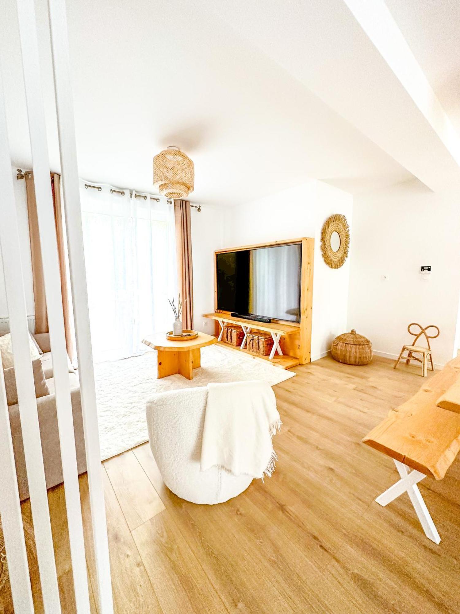 #Thefamilynormandy Maison Le Cocon De Normandy Criquebeuf-sur-Seine Exterior foto